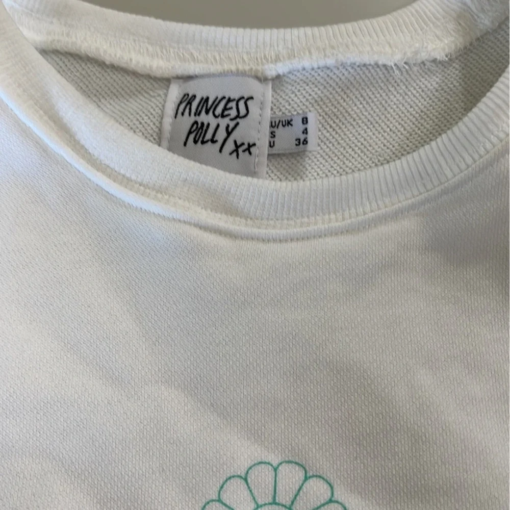 Princess Polly crop top - Picture 3 of 8